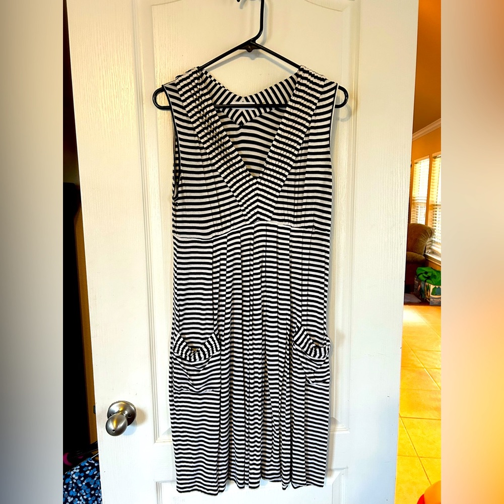 Calvin Klein V-neck Casual Dress
